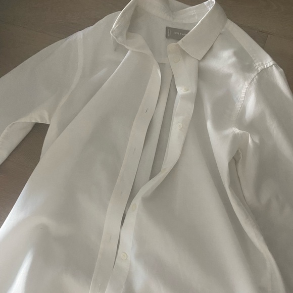 Everlane button down - Picture 2 of 3
